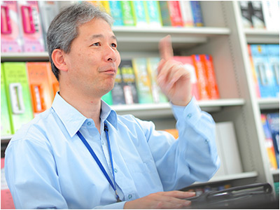 営業企画本部 薄出利光